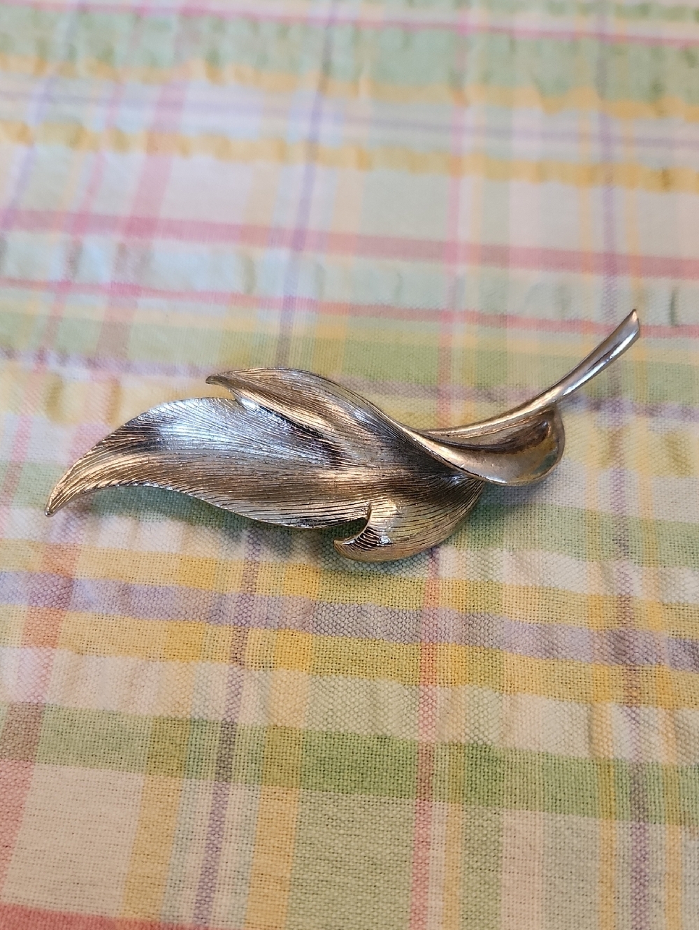 Vintage Sivertone Leaf Broo H By Torino